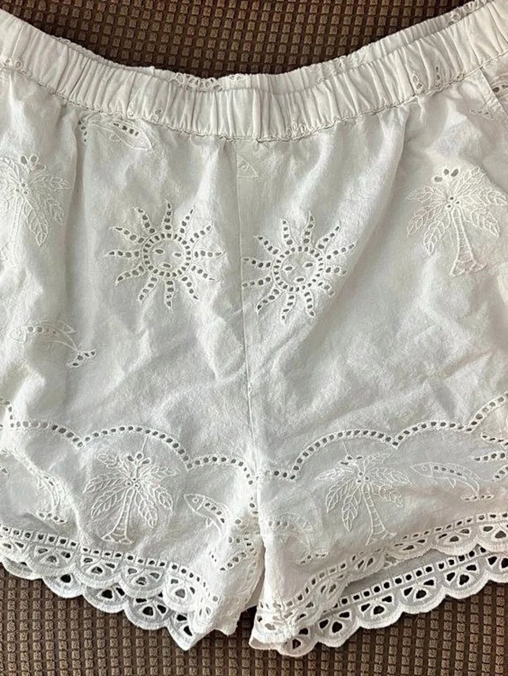 Roller Rabbit Sunny Days Eyelet Cody Shorts White